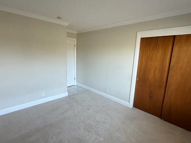 37843 Menard Ct — Photo 11