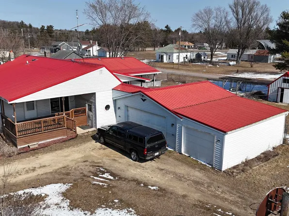 5786 Cataract Rd, Sparta, WI 54656