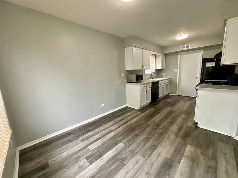 48 Churn Rd — Photo 3