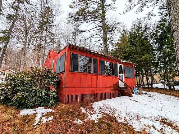 2nd image of 58 Cove Road