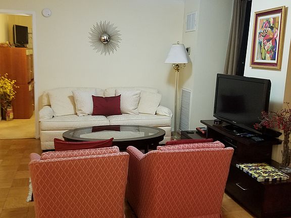 3rd image of 4601 N Park Ave APT 109