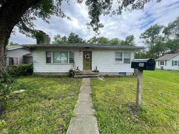2613 Louise St, Anderson, IN 46016