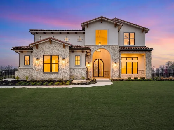 10621 Arrowhead Point Dr, Fort Worth, TX 76179