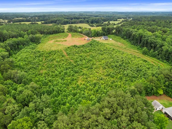 556 Poplar Springs Rd, Walhalla, SC 29691