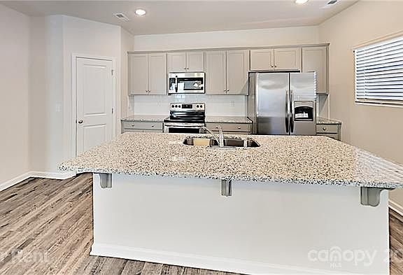 4th image of 7306 Williams Farm Dr