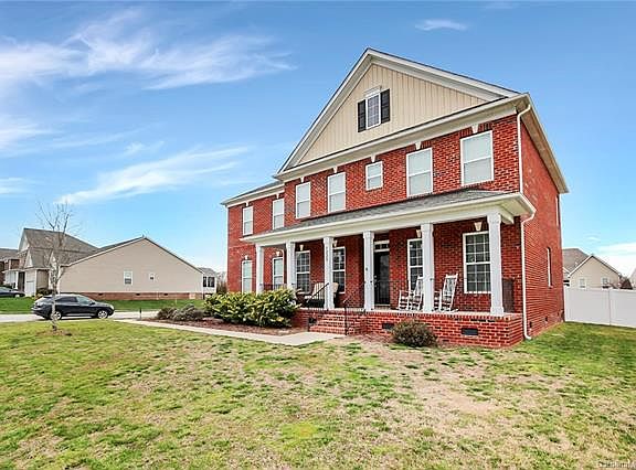 3rd image of 5220 Norway Ln