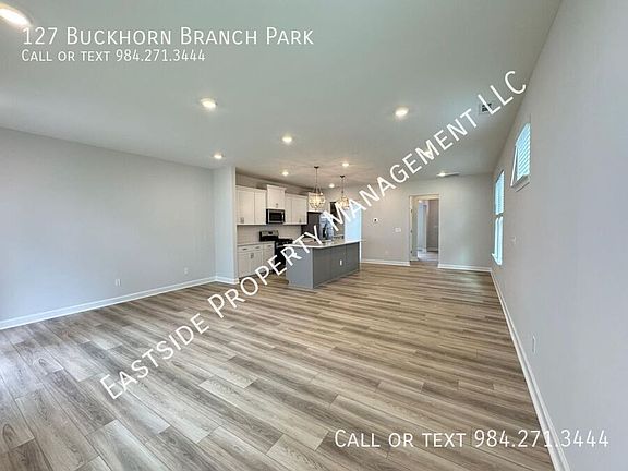 3rd image of 127 Buckhorn Branch Park