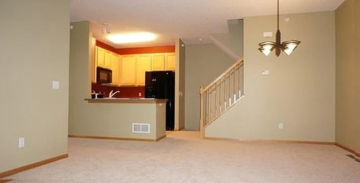 17740 Hackberry Ct — Photo 4