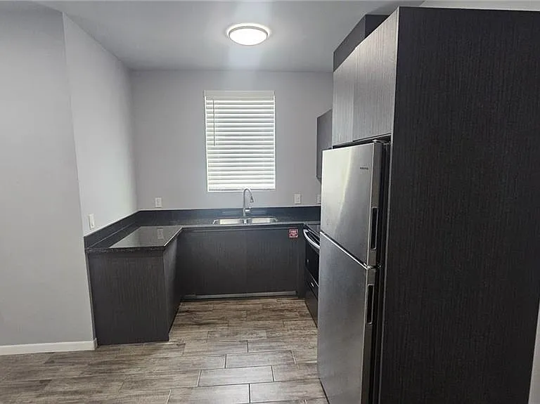 1309 Quitaca Dr — Photo 2