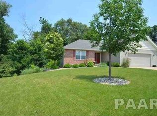 309 Independence Dr, East Peoria, IL 61611