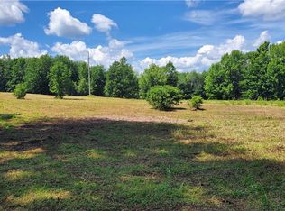 76 Cauthers Rd, Fallsburg, NY 12789