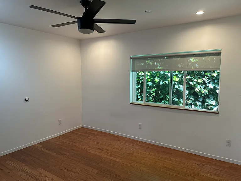 3447 Community Ave — Photo 16