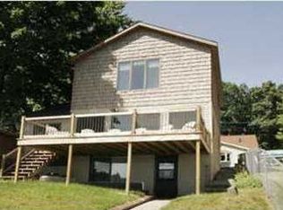 6980 Kitson Dr NE, Rockford, MI 49341