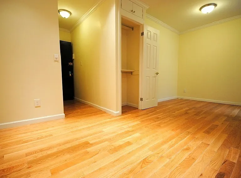 219 Mulberry St #3C — Photo 3