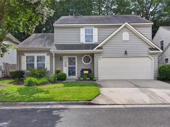 3168 Guardhouse Cir, Virginia Beach, VA 23456