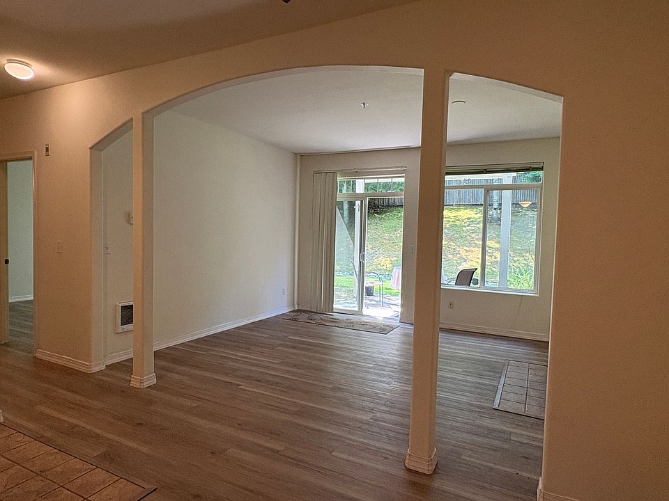 1st image of 2928 151st Pl SW APT T103