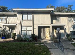 16 Oakwood Park, Ormond Beach, FL 32174