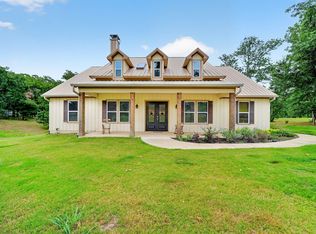 5230 Esquire Estates Rd, Mabank, TX 75156