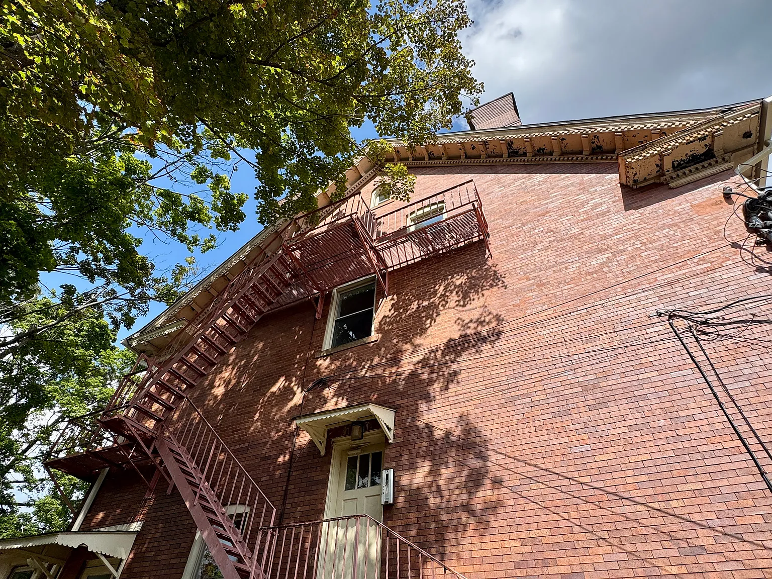 2 bed, $1,395 — Photo 3