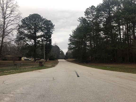 5th image of 115 Brookwood Dr