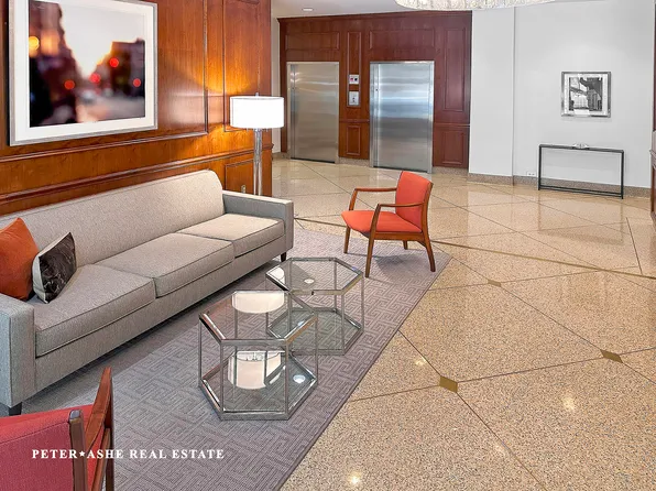 225 East 46th Street 9B image 9 of 10