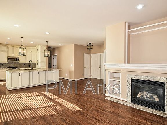 3rd image of 445 243rd Pl SE