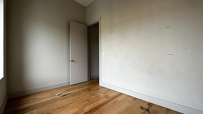 Rented by The Property Firm | media 26