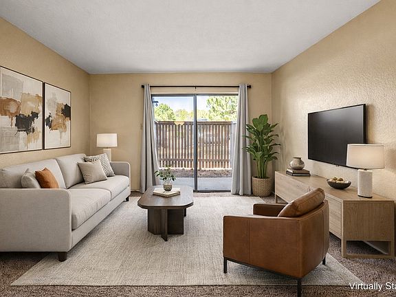 2nd image of 941 Calle Mejia APT 514