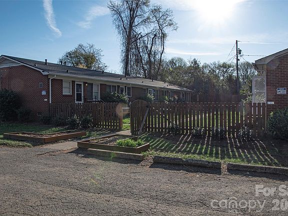 4th image of 3532 N Sharon Amity Rd