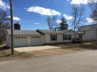 110 N Cotton St, Mount Vernon, SD 57363