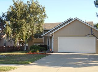 7319 SW 24th Ter, Topeka, KS 66614