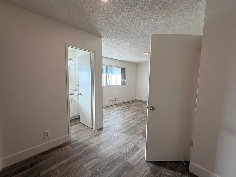 310 S Anza St — Photo 10
