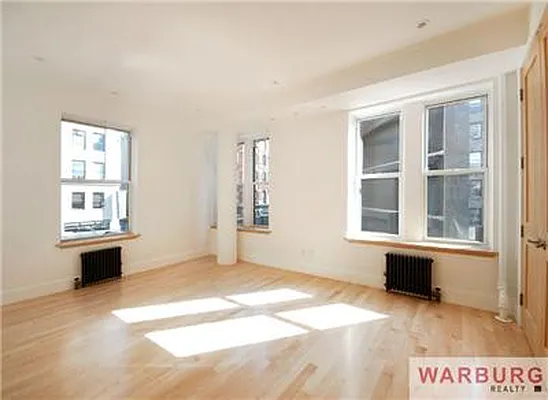 Rented by Warburg | media 26