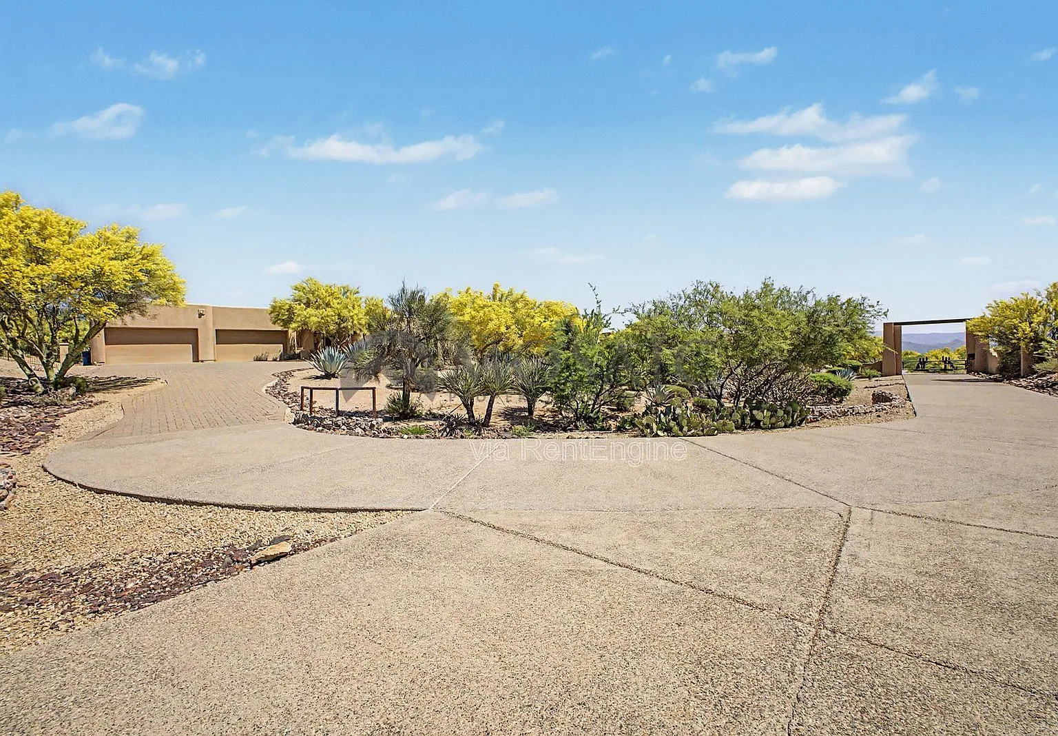 4 bed, 3.5 bath, 3072 sqft, $4,950 — Photo 4
