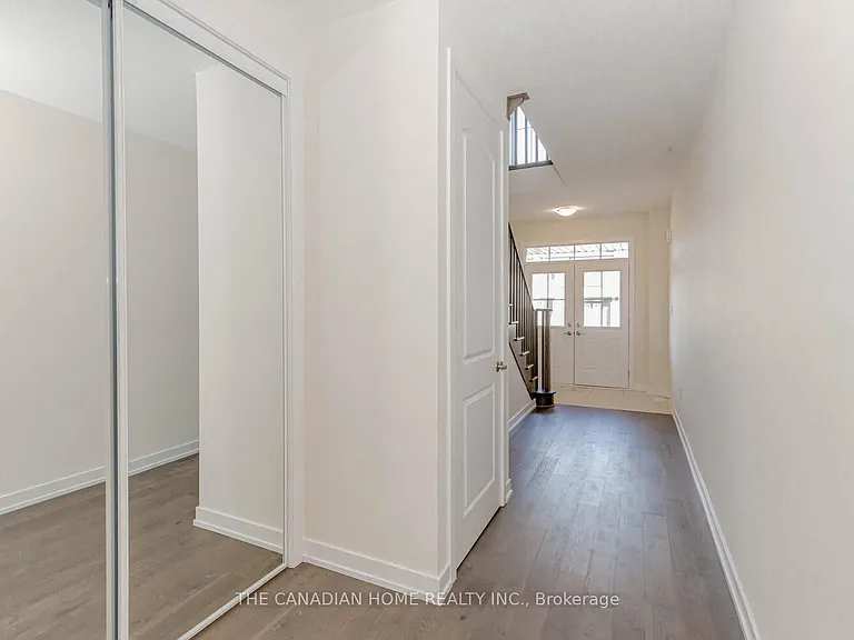 10 Sunflower Cres — Photo 9