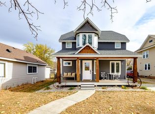 123 S Chestnut St, Belle Plaine, MN 56011