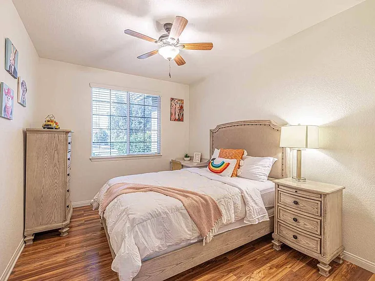 37058 Alton Dr — Photo 18