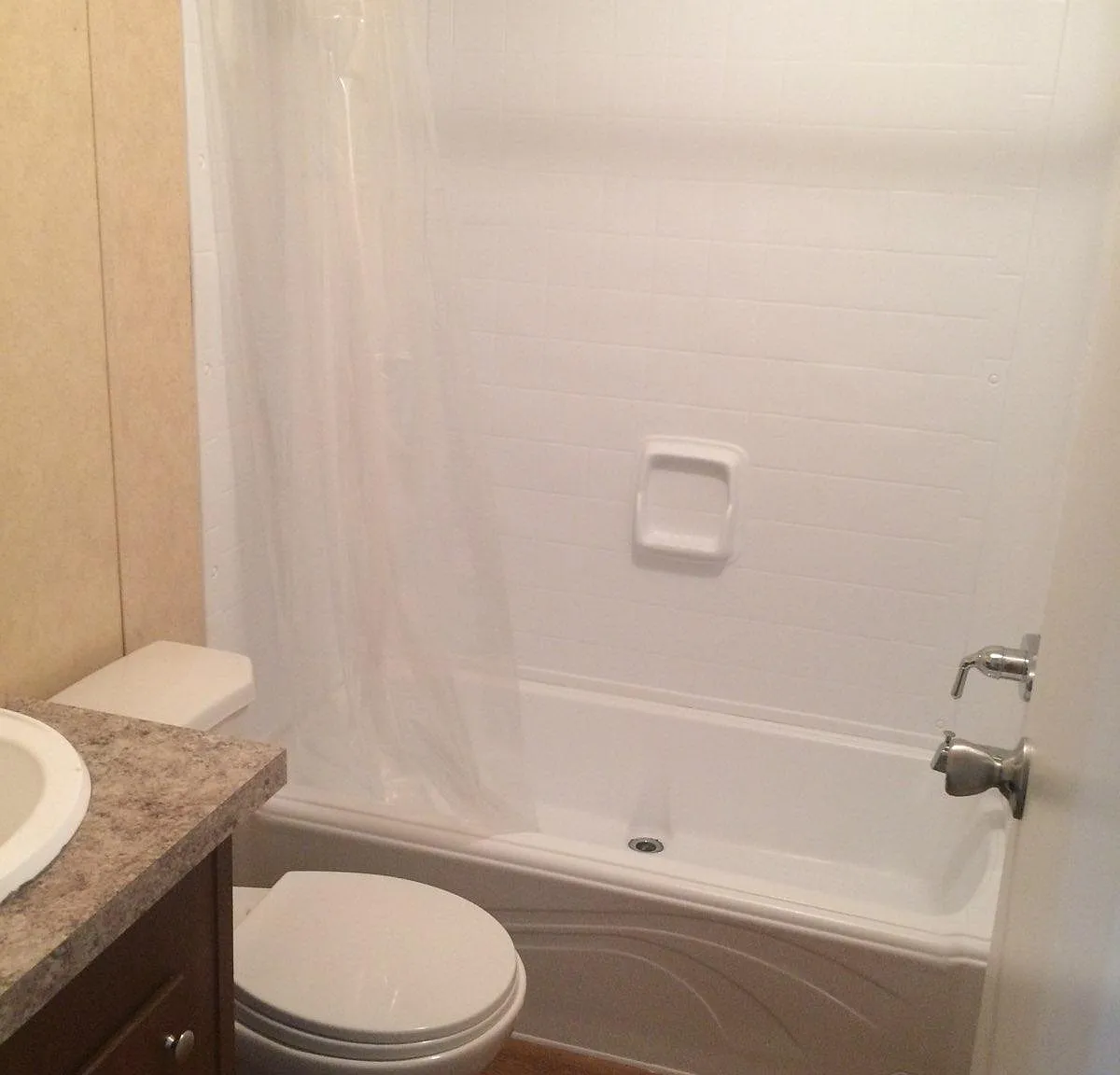 2 bed, 900 sqft, $1,150 — Photo 4