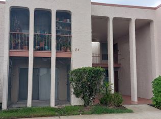 546 Orange Dr APT 13, Altamonte Springs, FL 32701