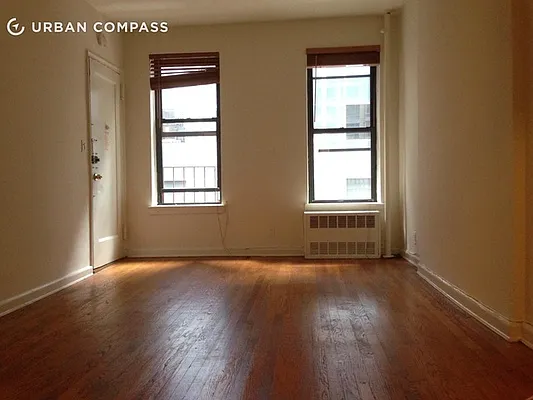 Rented by Compass | media 36