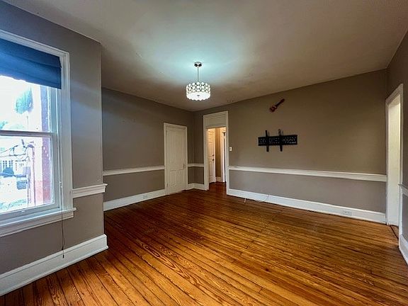 5th image of 1401 Gilpin Ave #2