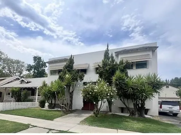 2023 O St, Merced, CA 95340