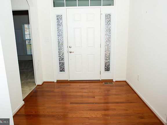 5th image of 650 Southerness Dr