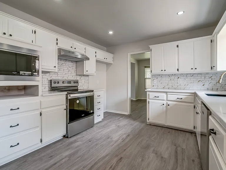2809 Countrywood Ln — Photo 27