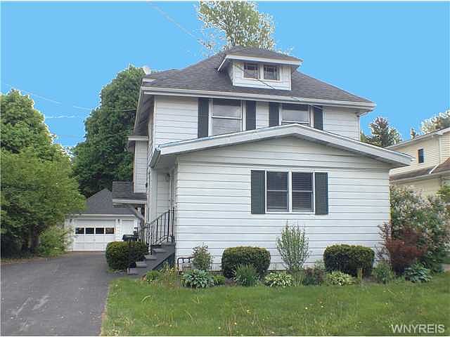 1st image of 42 California Dr