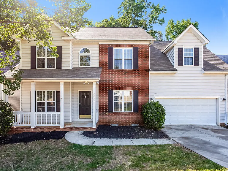 3431 Ann Franklin Ct — Photo 1