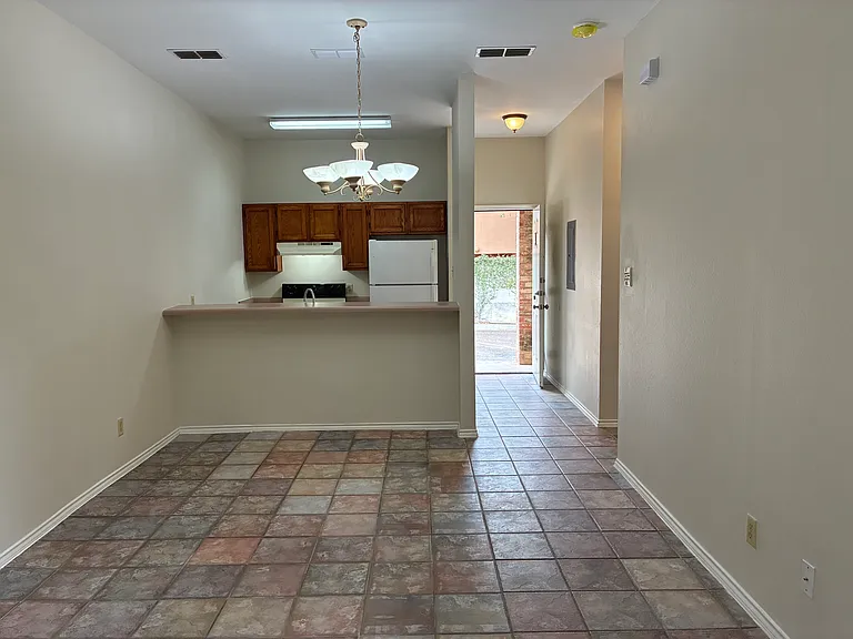 511 Shiloh Dr #14 — Photo 13