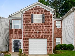 5078 Windsor Forrest Ln, College Park, GA