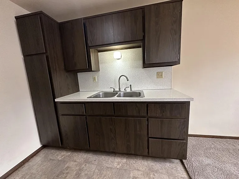 1382 Western Ave — Photo 4