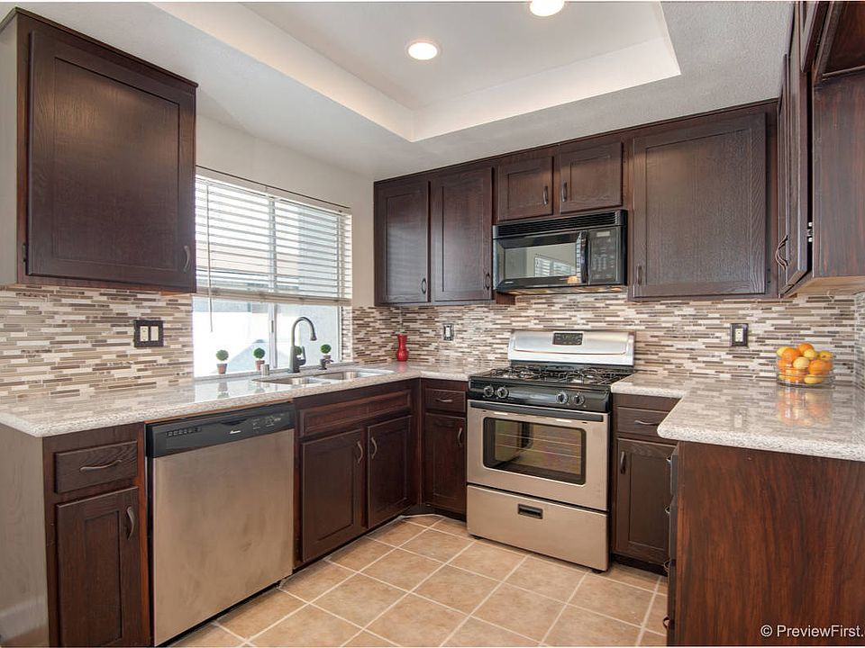 Gorgeous fully remodeled townhome, turnkey and move in ready!